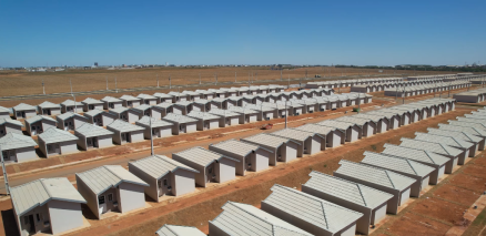 Casas do programa SER Famlia Habitao, modalidade Entrada Facilitada, do Residencial Cerrado, em Cuiab