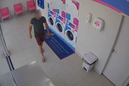 A cmera de segurana do estabelecimento registrou a ao do bandido