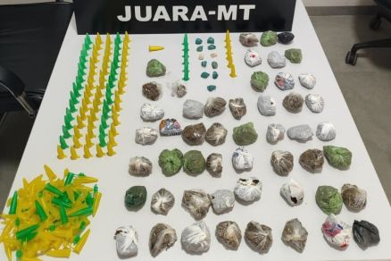 Trs pessoas foram apreendidas com maconha, pasta base de cocana e itens relacionados a trfico 