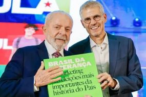 Oposio aciona PGR e TCU por contratos de scio de Sidnio