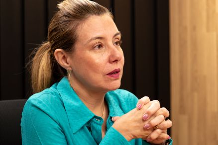 A prefeita Fl�via Moretti, que alegou compromisso institucional agendado fora do munic�pio