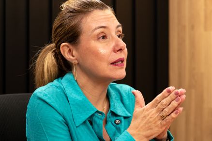 A prefeita Flvia Moretti, que afirmou conhecer o processo de cabo  rabo