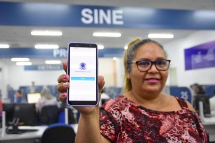 Os interessados podem comparecer aos postos de atendimento portando documentos pessoais