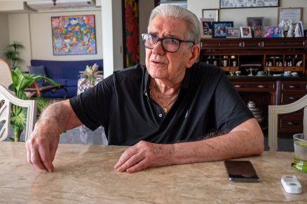 O mdico e professor Gabriel Novis Neves, que falou sobre a fundao da UFMT