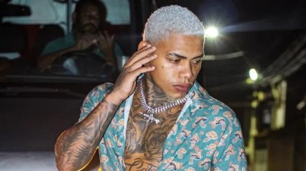 Cantor VT Kebradeira  preso por injria racial no DF