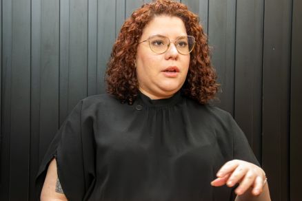 Psicloga Stella Gasparetto explica as consequncias que o bullying na adolescncia podem causar 