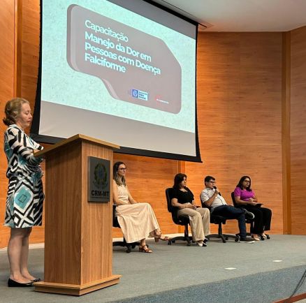 Durante o curso, tambm foi abordado como o profissional deve fazer a notificao da doena, obrigatria desde de 2023