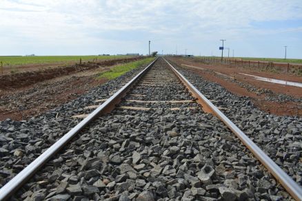 Trilhos da 1 Ferrovia Estadual em Mato Grosso