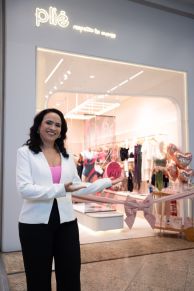 A publicitria Fernanda Lima inaugurou em Cuiab a primeira franquia da Pli, localizada no Pantanal Shopping