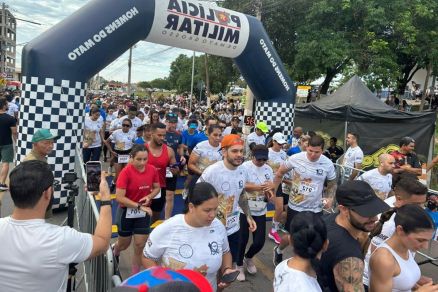 Largada da 25 Corrida Homens do Mato, realizada neste domingo (23) em Cuiab 