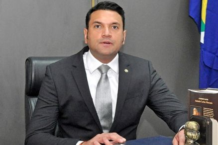 O juiz Renan Carlos Leo Pereira do Nascimento, que condenou editora por prticas abusivas