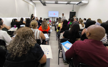 Alm de participarem de uma imerso em educao financeira voltada para a construo da organizao e autonomia financeira, os participantes foram certificados com uma carga horria de 8 horas.