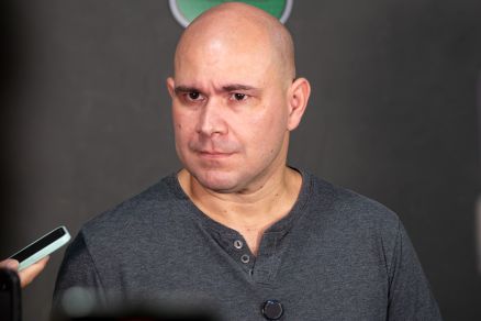 O prefeito de Cuiab, Abilio Brunini, minimizou as crticas e diz que a relao se mantm harmnica