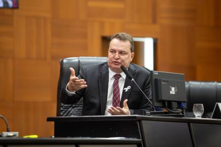 O presidente da Assembleia Legislativa, Max Russi, que falou sobre oramento