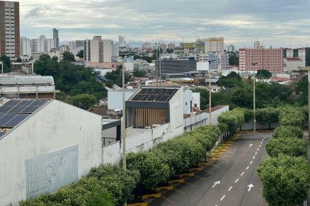 Cuiab amanhece sob neblina nesa quinta-feira 