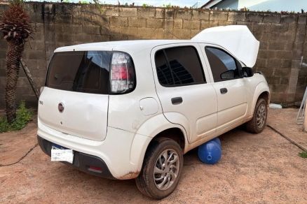 Veculo com sinais de identificao adulterados encontrado durante a operao 