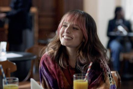 Larissa Manoela ser� a protagonista no filme de Barreto por atua��o em 'Trai��o Entre Amigas' 