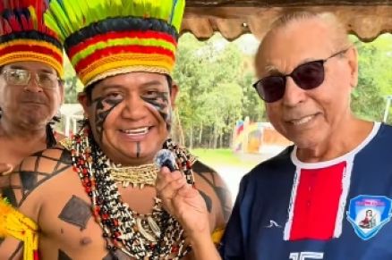 O cacique Adilson, de Campo Novo do Parecis, ao lado do deputado estadual Jlio Campos