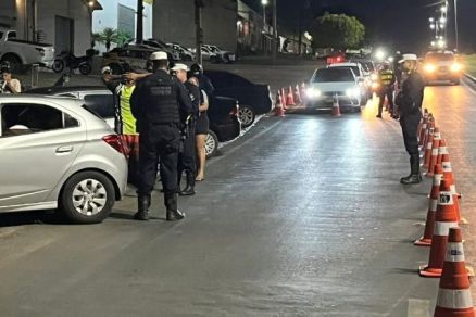 A a��o teve dois pontos de fiscaliza��o, com in�cio �s 3h e se estendeu at� cerca de 5h30