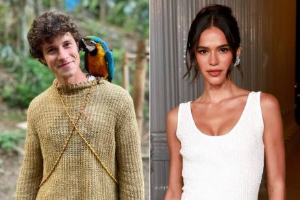 Na noite de segunda-feira (15), Bruna Marquezine e Shawn Mendes foram flagrados em um jantar 