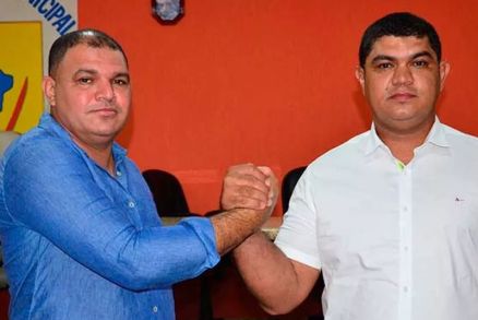 Clenei Parreira e Clayton Parreira, prefeito e vice, respectivamente, de Ponte Branca 