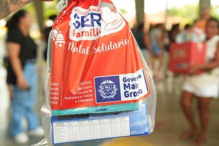 Entregas de cestas natalinas do Programa SER Fam�lia Natal Solid�rio, no Distrito de Nossa Senhora da Guia, Barreiro Branco e Ribeir�o do Lipa