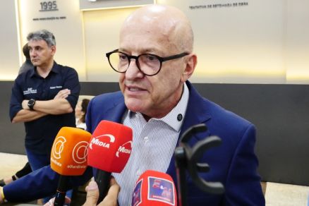 O vice-governador Otaviano Pivetta, que esteve presente na inaugura��o do Hospital Central