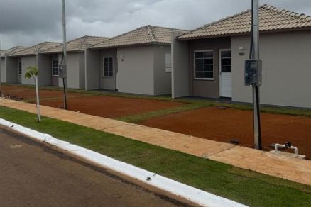 Casas populares entregues pelo Programa Ser Fam�lia Habita��o