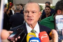 Tens�o com Medeiros