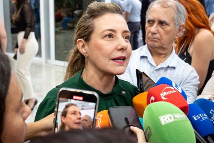 A prefeita de V�rzea Grande, Fl�via Moretti, que falou sobre situa��o financeira da cidade