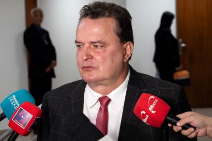 O presidente da AL, Max Russi, que queria mudan�a no or�amento da Sa�de