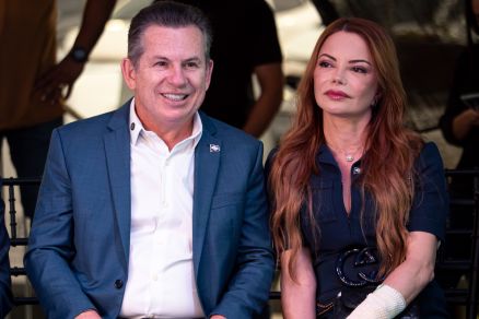 A primeira-dama Virginia Mendes tem sua candidatura a C�mara planejada por aliados