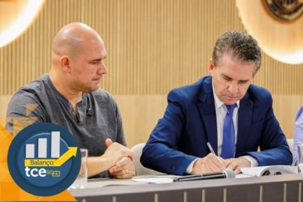 Presidente S�rgio Ricardo e Ab�lio Brunini assinam retomada de Cuiab� ao GP