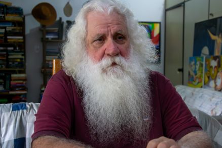 Cl�vis Rezendes Matos � conhecido como Papai Noel Pantaneiro pelo seu projeto 