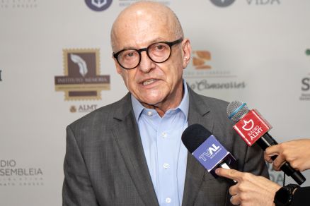 O governador em exerc�cio Otaviano Pivetta, que assinou decreto de emerg�ncia zoossanit�ria em todo o estado 