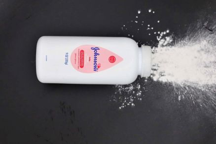 Johnson & Johnson � condenada a pagar R$ 8,3 bilh�es a paciente