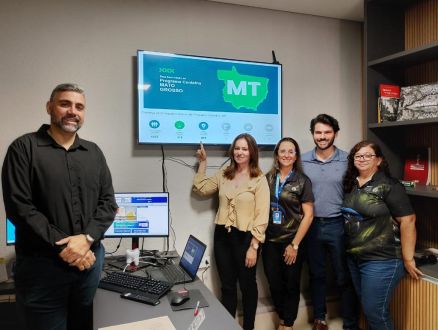 O Presidente da Fapemat, Marcos de S� e a equipe de agentes de Inova��o