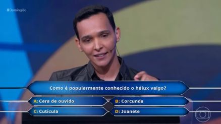 Hermerson, participante do 'Quem Quer Ser um Milion�rio', na pergunta que valia R$ 500 mil