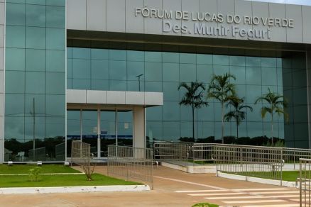F�rum de Lucas do Rio Verde, onde Denis Benatti passou por cust�dia