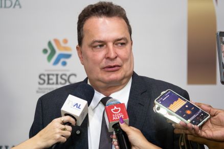 O presidente da Assembleia Legislativa, Max Russi, que vai se filiar ao Podemos