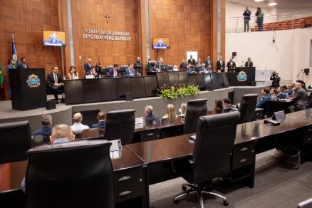 Sess�o solene ALMT e apresenta��o do Governo do Estado dos Investimentos no Estado de 2019 a 2025 