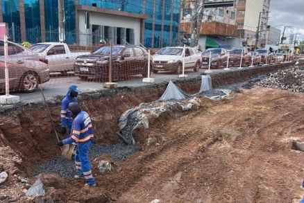 Obras para a conclus�o do BRT, na Avenida Prainha
