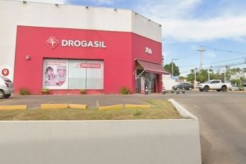 Ladr�o se finge de cliente para assaltar drogaria em Cuiab�