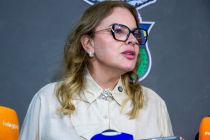 Presidente descarta mudar sede e defende C�mara no Centro