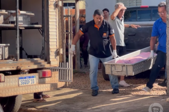 Encapuzados matam homem a tiros na frente da esposa em MT