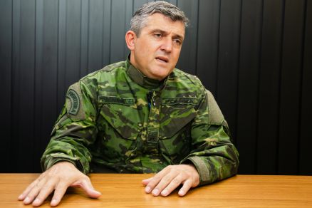 O subcoordenador do Grupo Especial de Fronteira (Gefron), tenente-coronel da Pol�cia Militar, Airton Ara�jo