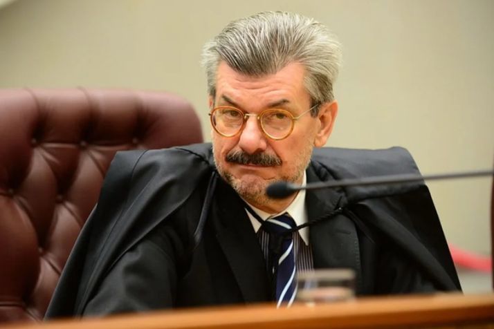 STJ decide afastar ministro acusado de ass�dio sexual