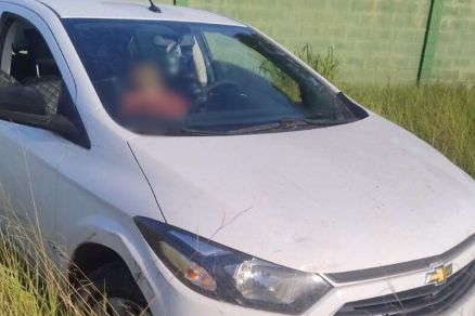 Homem foi encontrado morto dentro de carro em Cuiab� 