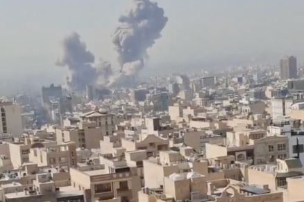 Das 31 prov�ncias da Rep�blica Isl�mica, 24 foram afetadas