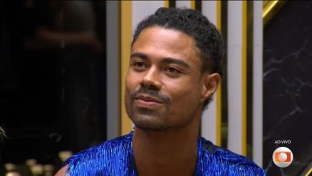 Breno Cor�, participante do programa